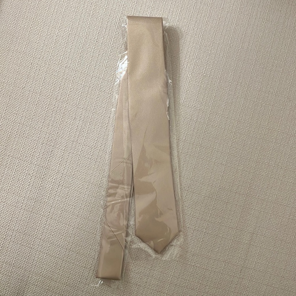 Show Me Your Mumu x The Tie Bar Nico Neck Tie